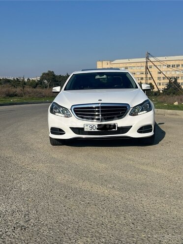 Mercedes E 220-2