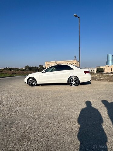 Mercedes E 220-5