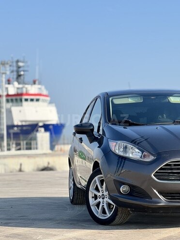 Ford Fiesta 2018, 129,000 km - 1.6 l - Bakı
