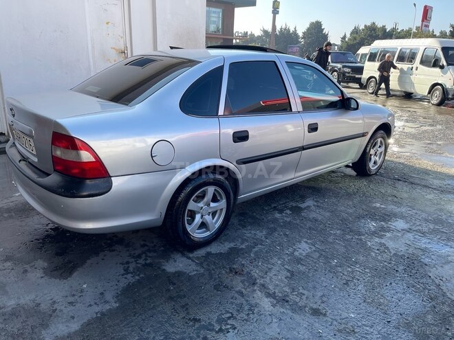 Opel Vectra 1998, 350,000 km - 1.6 l - Bakı