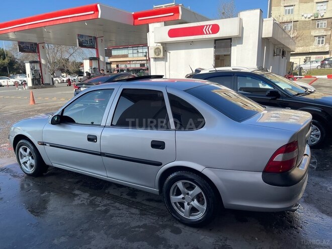 Opel Vectra 1998, 350,000 km - 1.6 l - Bakı
