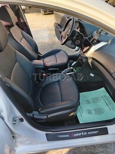 Hyundai Accent 2018, 88,000 km - 1.4 l - Bakı