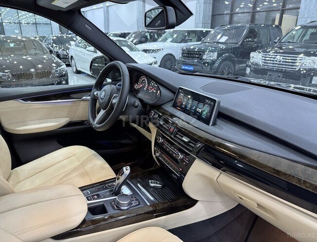 BMW X5-10
