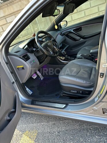 Hyundai Elantra 2014, 162,834 km - 1.8 l - Bakı
