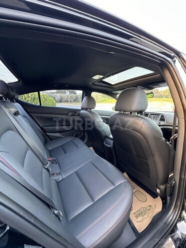 Hyundai Elantra 2018, 166,000 km - 1.6 l - Bakı