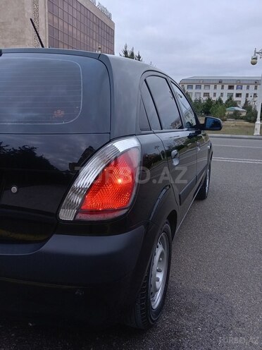 Kia Rio 2007, 270,000 km - 1.4 l - Ucar