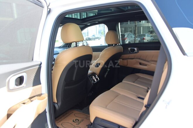 Kia Sorento-18