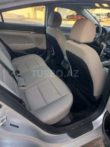 Hyundai Elantra 2018, 177,028 km - 2.0 l - Bakı