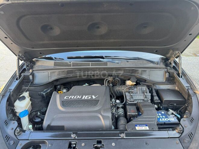 Hyundai Santa Fe-17