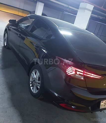 Hyundai Elantra 2019, 94,000 km - 1.6 l - Bakı