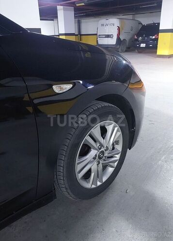 Hyundai Elantra 2019, 94,000 km - 1.6 l - Bakı