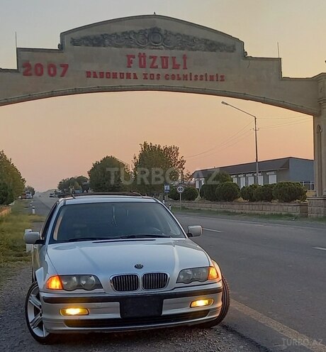 BMW 325 2000, 324,000 km - 2.5 l - Füzuli