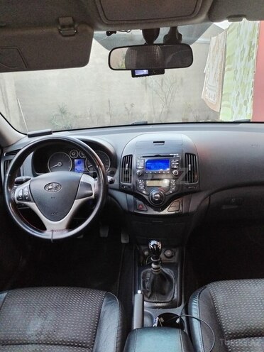 Hyundai i30 2007, 295,000 km - 1.6 л - Lənkəran