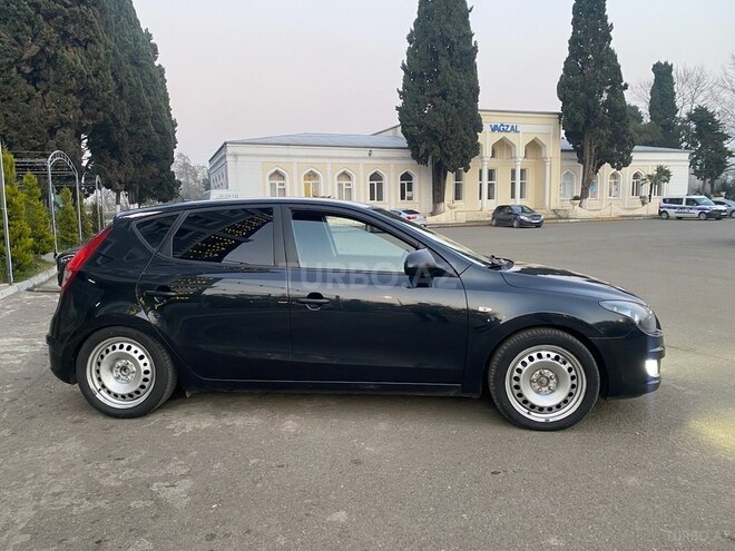 Hyundai i30 2007, 295,000 km - 1.6 л - Lənkəran