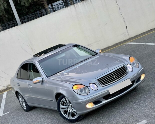 Mercedes E 240 2003, 312,000 km - 2.4 л - Sumqayıt