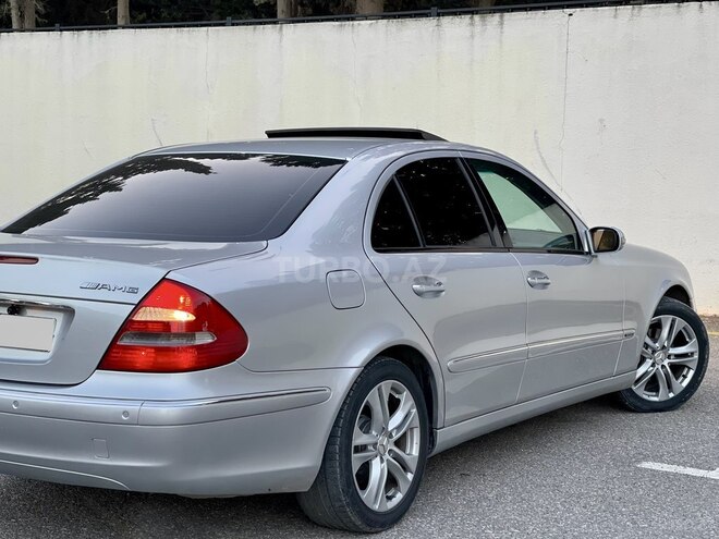 Mercedes E 240 2003, 312,000 km - 2.4 л - Sumqayıt