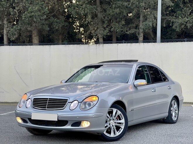 Mercedes E 240 2003, 312,000 km - 2.4 л - Sumqayıt