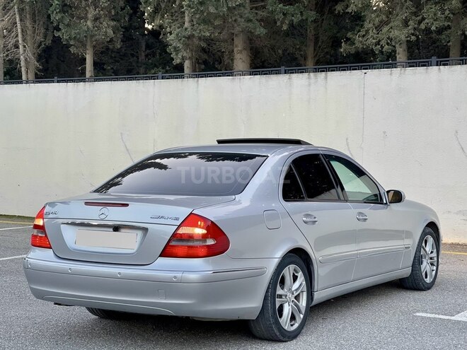 Mercedes E 240 2003, 312,000 km - 2.4 л - Sumqayıt