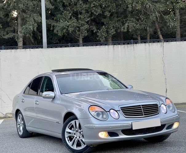 Mercedes E 240 2003, 312,000 km - 2.4 л - Sumqayıt
