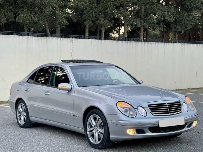 Mercedes E 240 2003, 312,000 km - 2.4 л - Sumqayıt