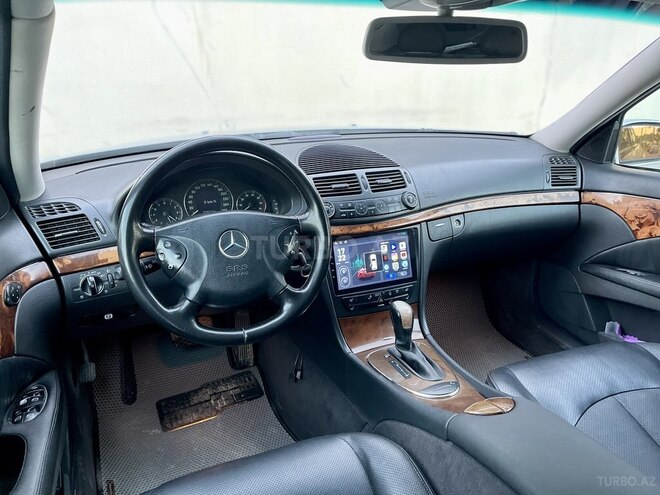 Mercedes E 240 2003, 312,000 km - 2.4 л - Sumqayıt