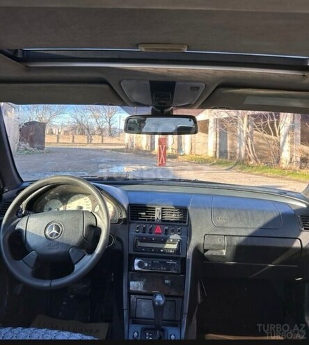 Mercedes C 280 1997, 320,000 km - 2.8 l - Bakı