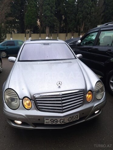 Mercedes E 220 d 2002, 325,124 km - 2.2 л - Bakı
