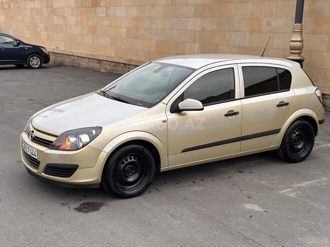 Opel Astra 2005, 211,000 km - 1.4 l - Bakı
