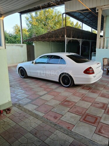 Mercedes E 220 d 2003, 360,000 km - 2.2 l - Tovuz
