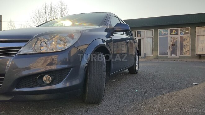 Opel Astra 2009, 239,000 km - 1.4 l - Bərdə