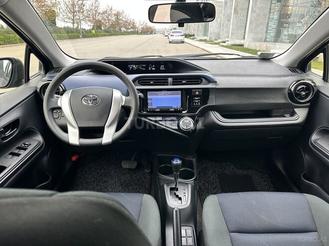 Toyota Aqua 2015, 65,600 km - 1.5 l - Bakı