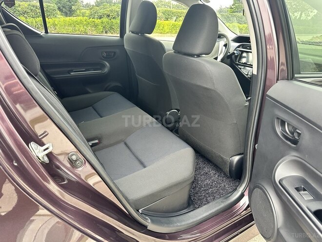 Toyota Aqua 2015, 65,600 km - 1.5 l - Bakı