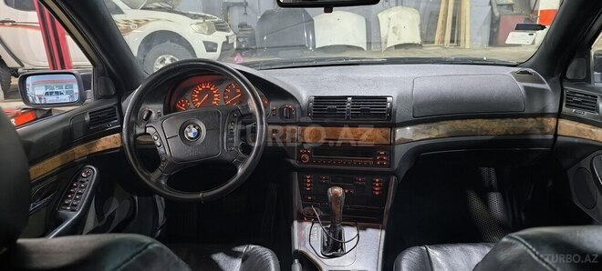BMW 528 1997, 426,000 km - 2.8 l - Bakı
