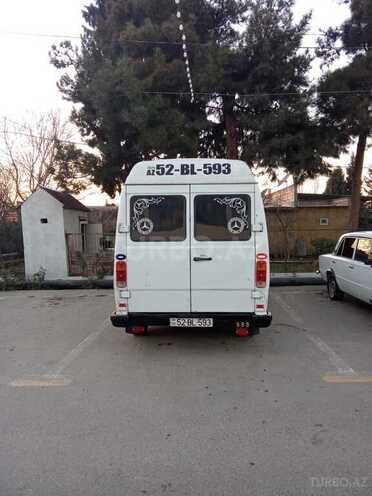 Mercedes 208 D 1992, 269,000 km - 2.3 л - Salyan