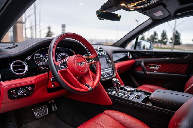 Bentley Bentayga 2016, 30,000 km - 6.0 l - Bakı