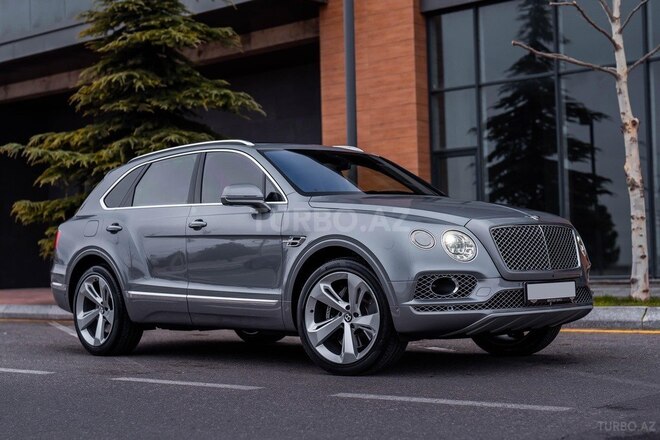 Bentley Bentayga 2016, 30,000 km - 6.0 l - Bakı