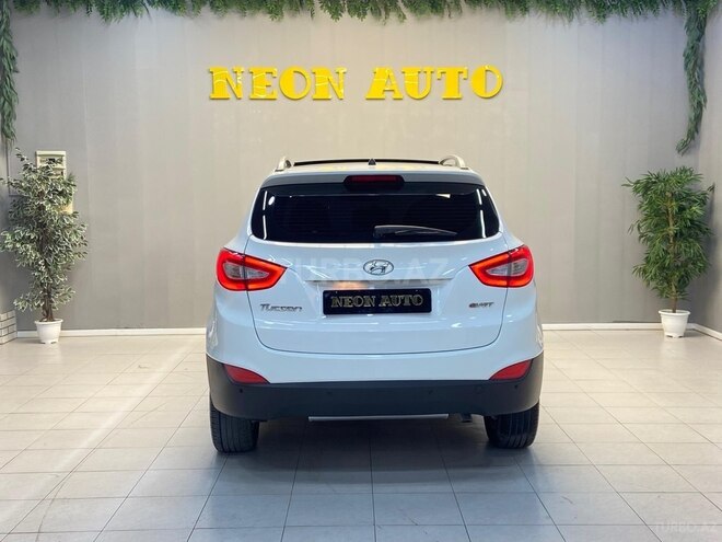 Hyundai ix35 2015, 141,000 km - 2.0 л - Bakı