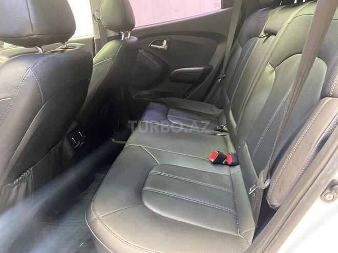 Hyundai ix35 2015, 141,000 km - 2.0 л - Bakı