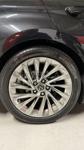 Lexus ES 300h 2023, 61,000 km - 2.5 l - Bakı