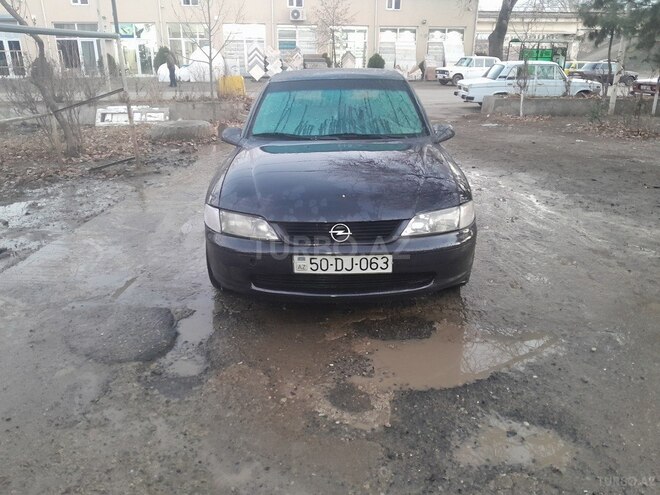Opel Vectra 1997, 275,432 km - 1.6 л - Qazax