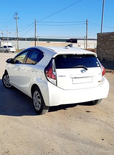 Toyota Aqua 2017, 33,000 km - 1.5 l - Bakı