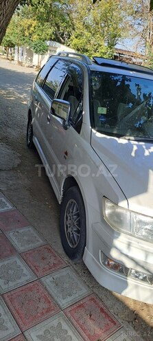 Mitsubishi Chariot 2000, 166,084 km - 2.4 л - Bakı