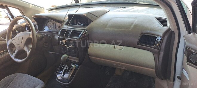 Mitsubishi Chariot 2000, 166,084 km - 2.4 л - Bakı
