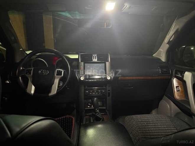 Toyota Land Cruiser Prado 2012, 185,000 km - 2.7 л - Bakı