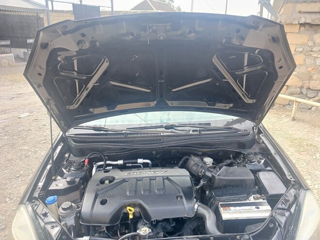 Kia Rio 2006, 250,000 km - 1.5 л - Şəki