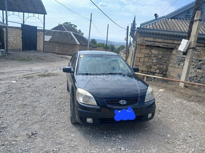 Kia Rio 2006, 250,000 km - 1.5 л - Şəki