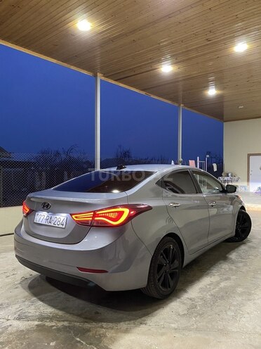 Hyundai Elantra 2015, 135,185 km - 1.8 л - Gəncə