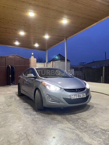 Hyundai Elantra 2015, 135,185 km - 1.8 л - Gəncə