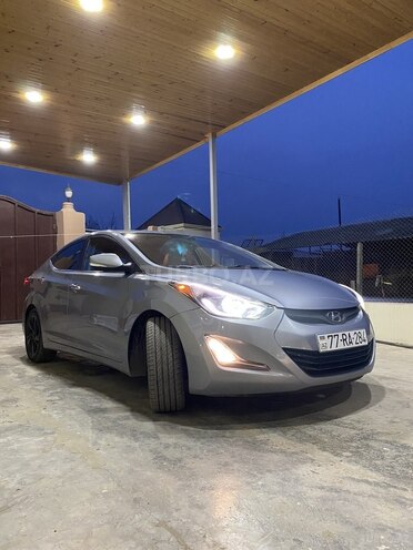 Hyundai Elantra 2015, 135,185 km - 1.8 л - Gəncə
