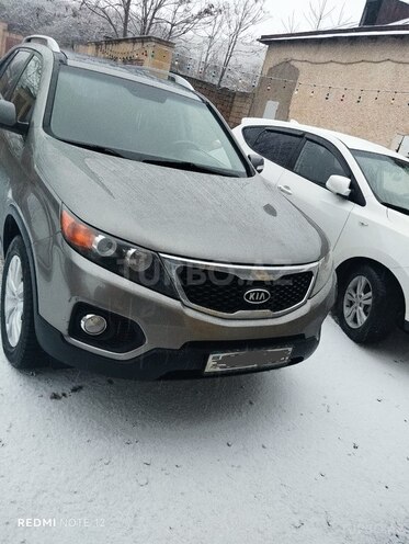 Kia Sorento 2011, 142,000 km - 2.0 l - Şamaxı